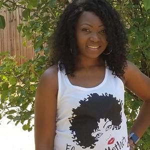 Meet your Posher, Alicia